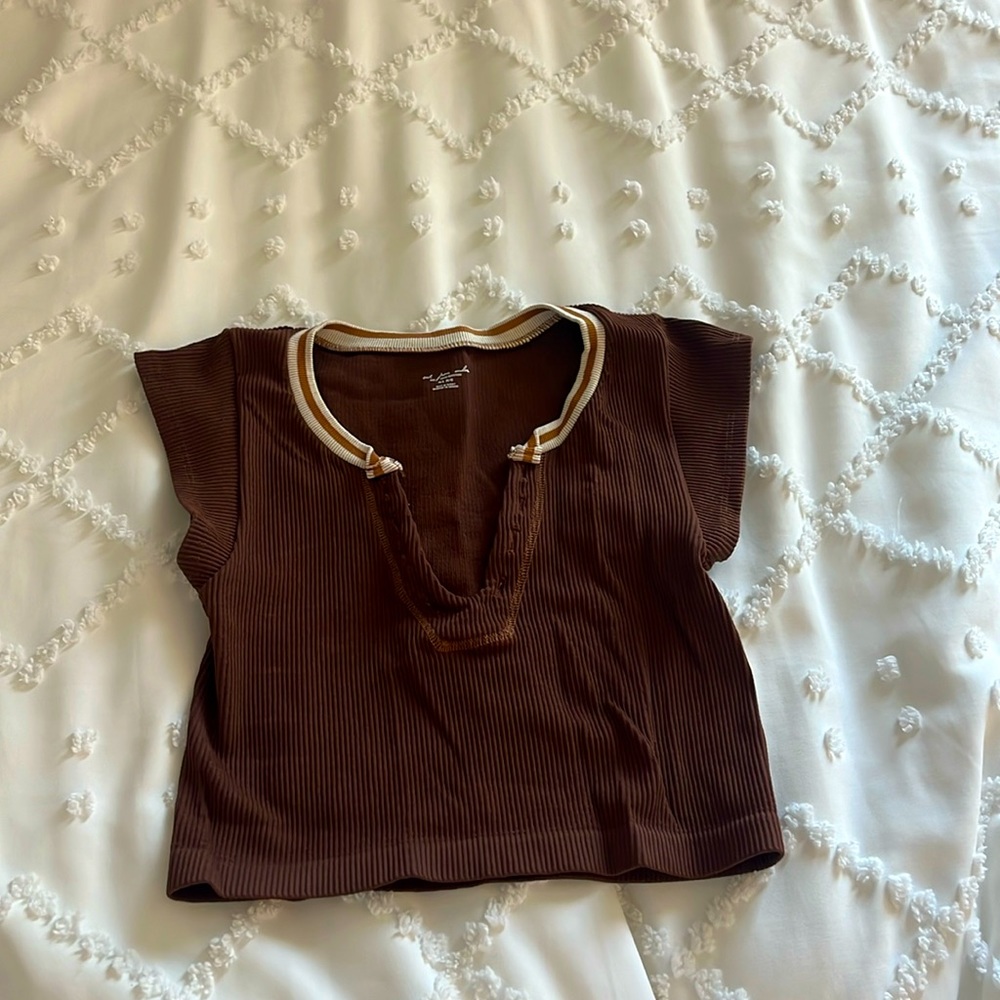 Brown top from Urban outfitters. Size M/L